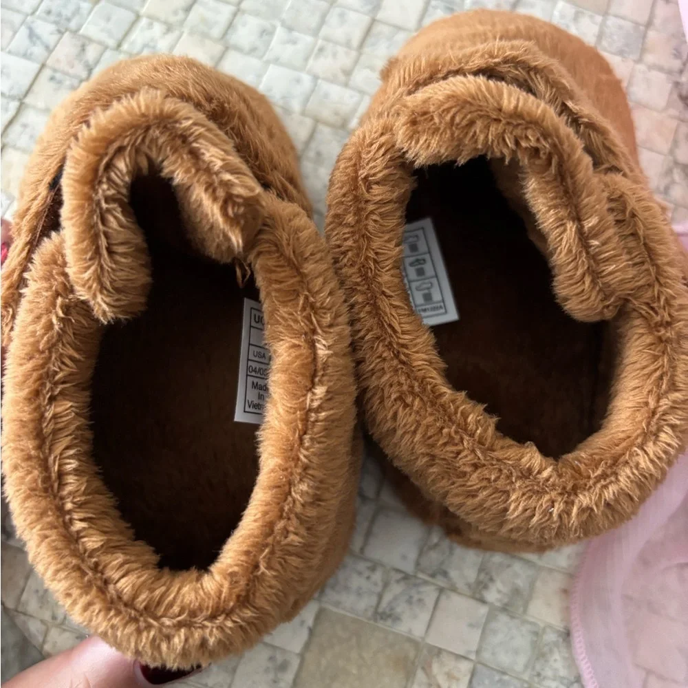 UGG Tan Fuzzy Infant Booties